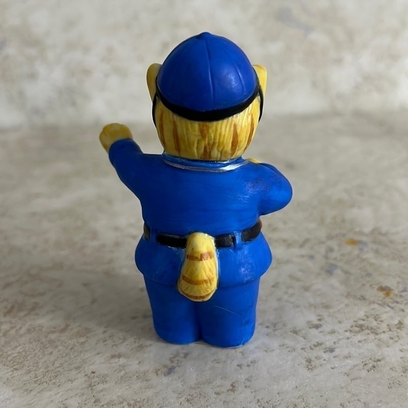 Kitty Cucumber J. B. Buster Policeman Figurine Schmid 1990 - Picture 3 of 6